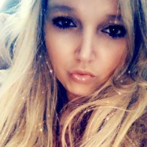 Meet your Posher, Mandy